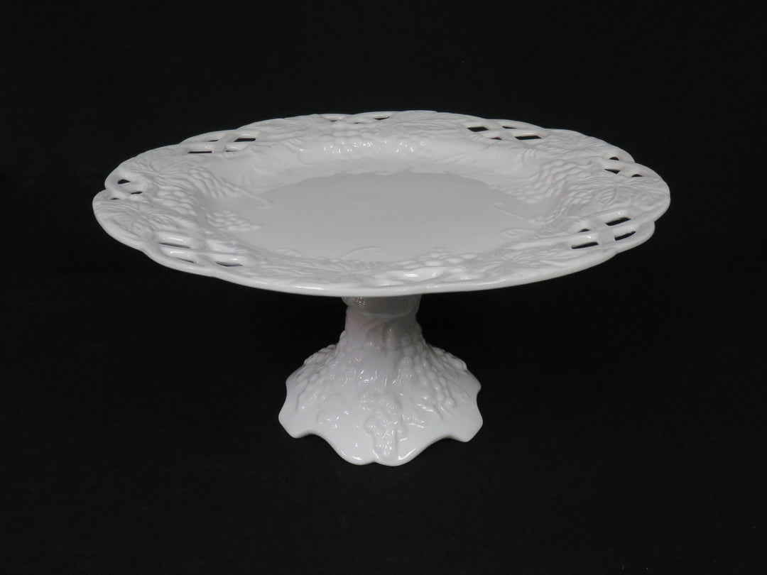 Pedestal White Pierced Plate