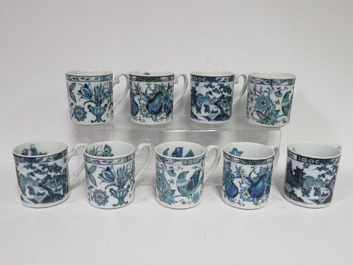 Blue and White Knobler Mug Set