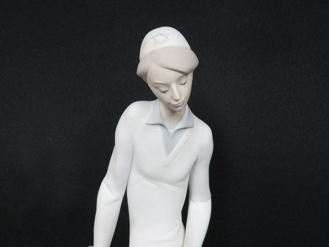 Lladró Figurine