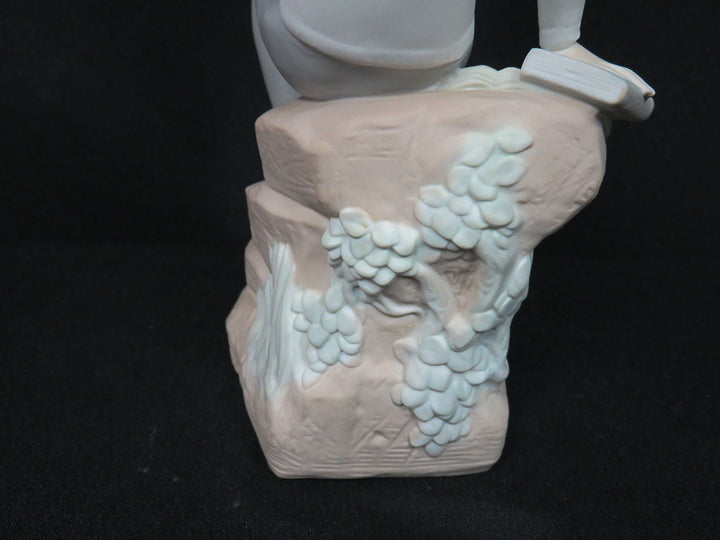 Lladró Figurine