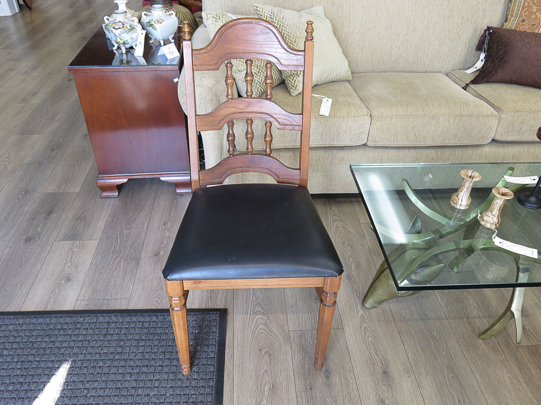 Traditional Side Chair