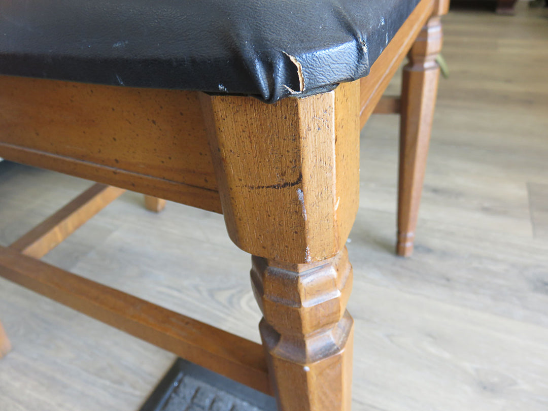 Traditional Side Chair