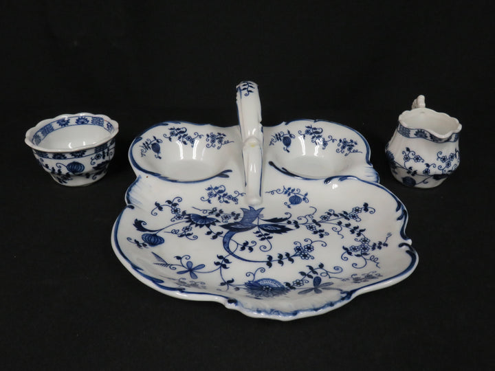 Blue Onion Design Strawberry Basket