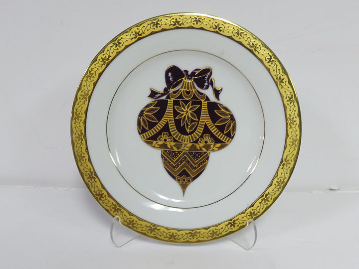 Muirfield Christmas Dessert Plates