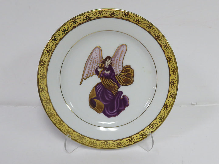 Muirfield Christmas Dessert Plates