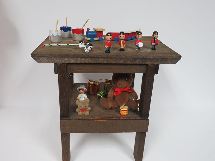 Danbury Mint Santa at Workbench