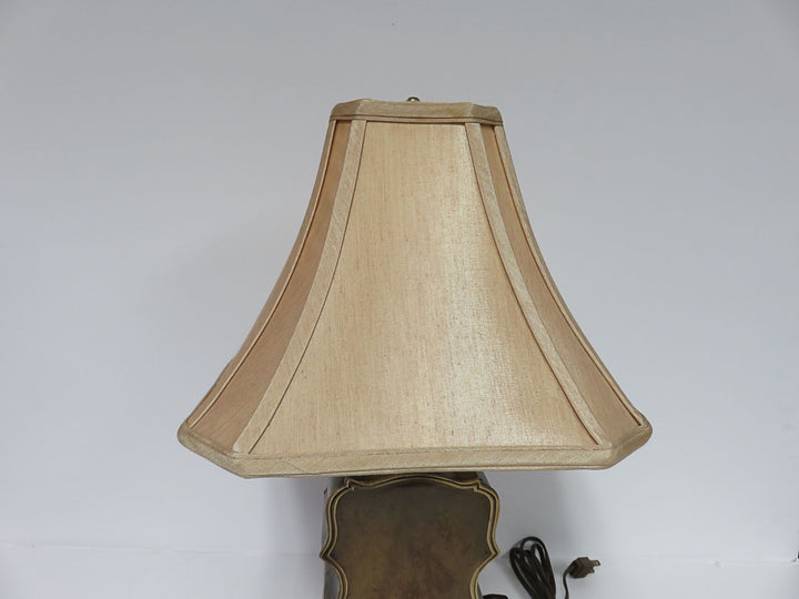 Traditional Style Accent Lamp