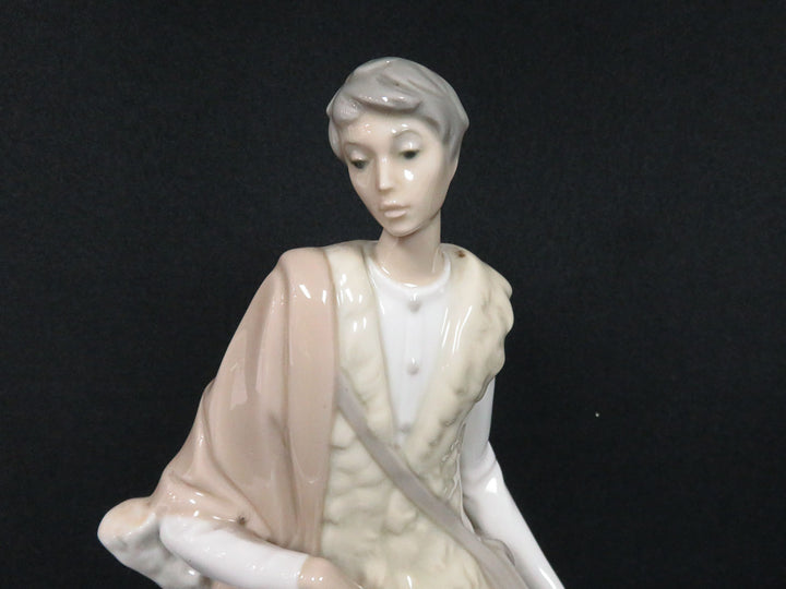 Lladró Figurine