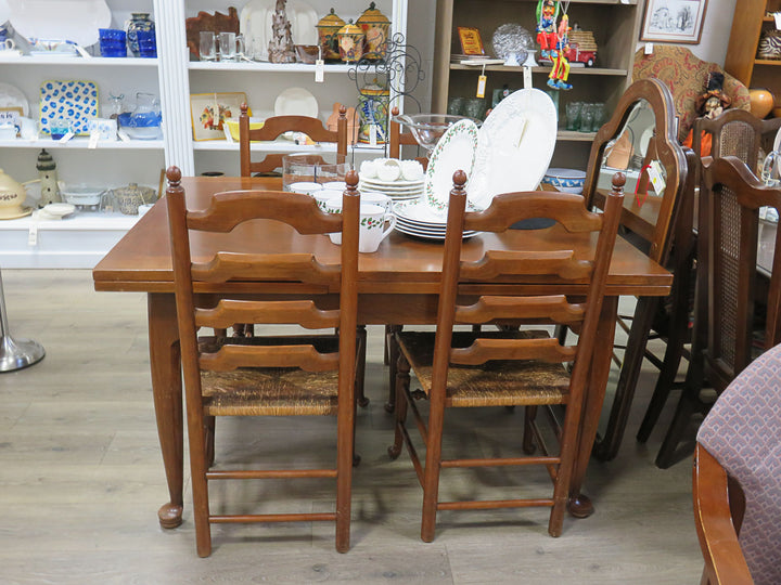 Cherry Dining Table & Chairs Set