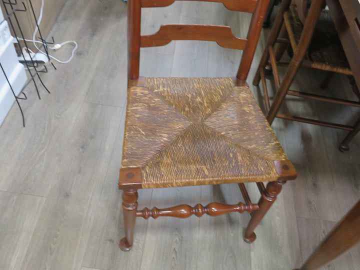 Cherry Dining Table & Chairs Set