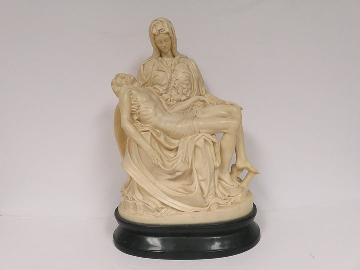 Michelango's Pieta Sulpture
