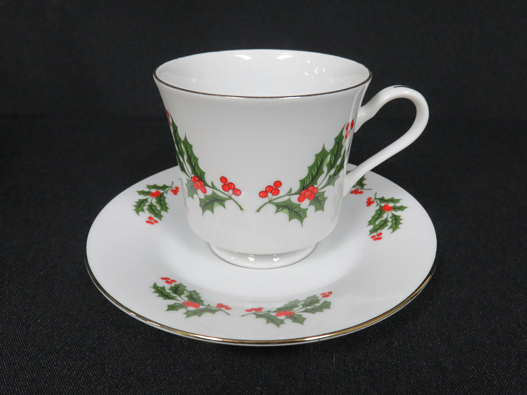 Kashima "Christmas Holly" China Set