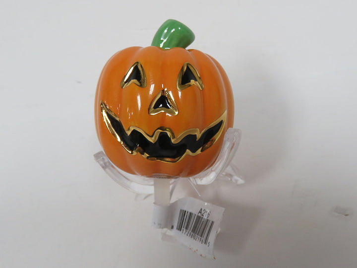 Nora Fleming "Carved Cutie" Mini