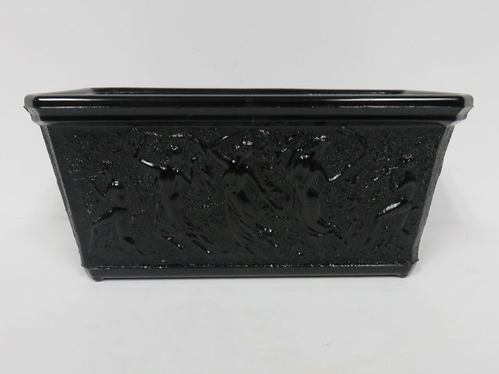 LE Smith Black Planter