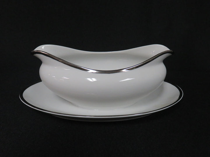 Harmony House Moderne China Set