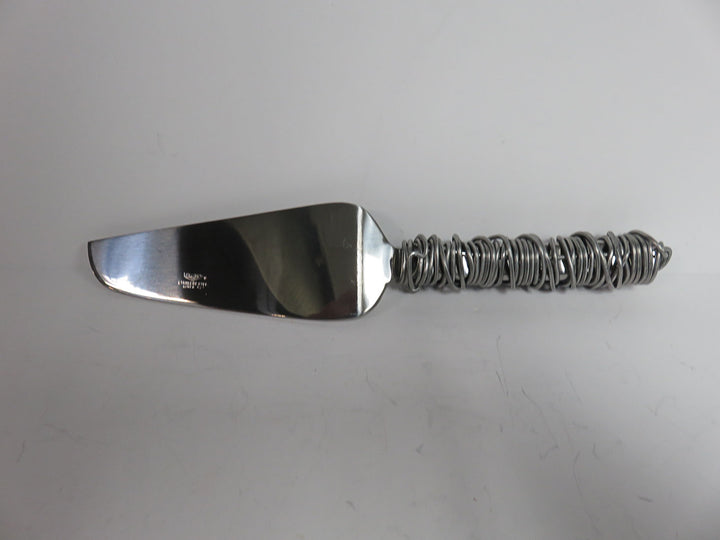 Wire Wrapped Cake Server