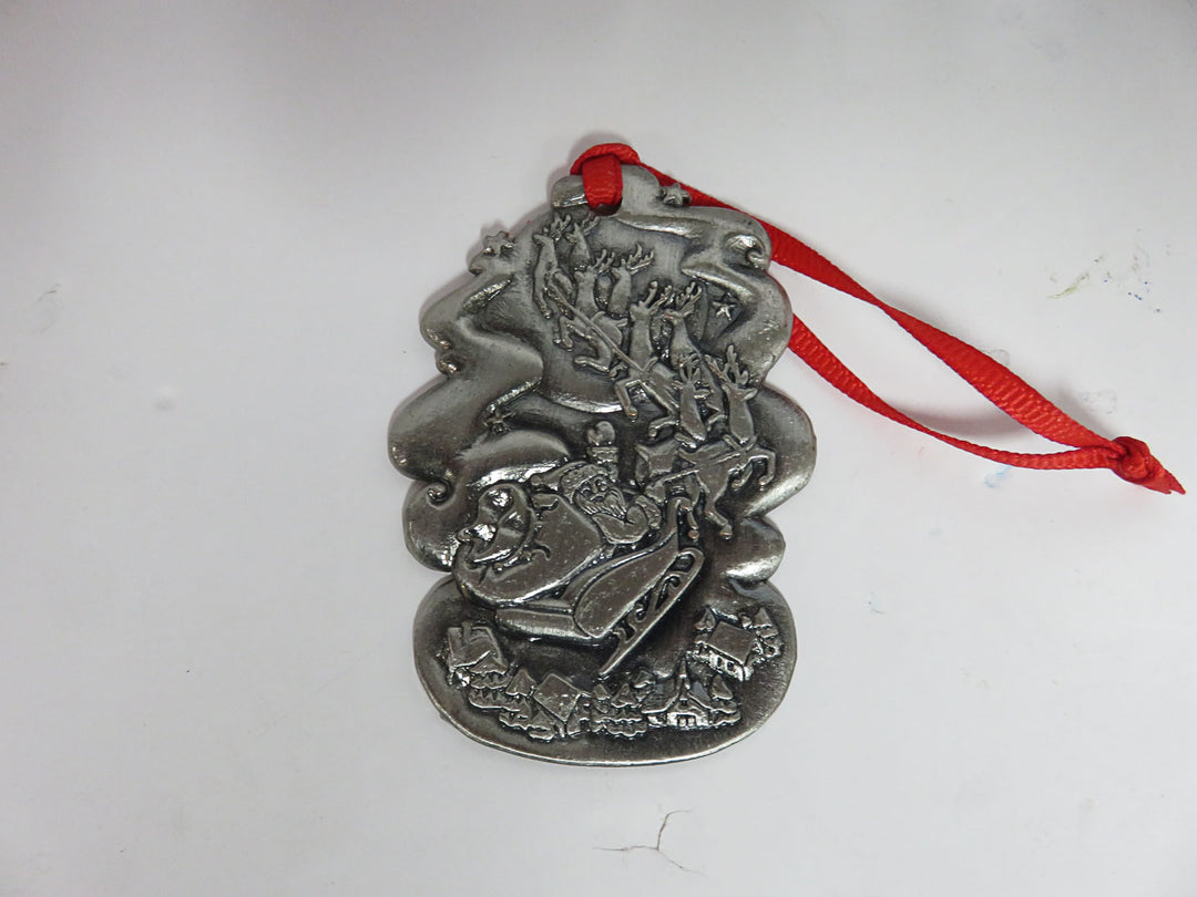 "Night Before Christmas" Ornament Set