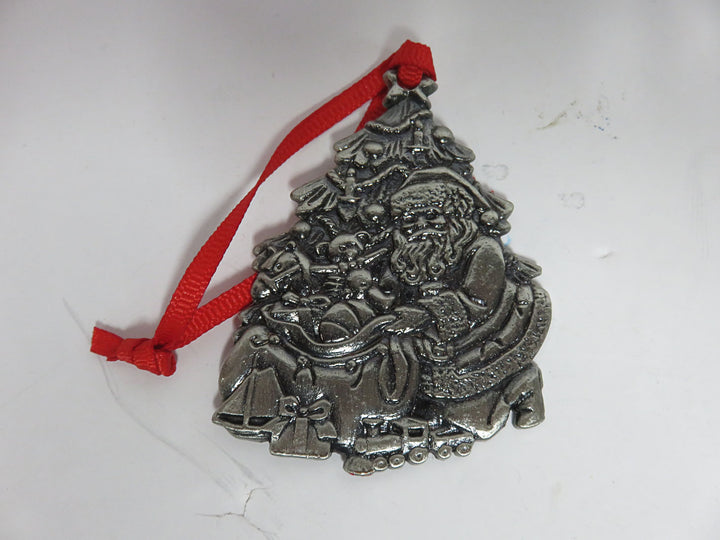"Night Before Christmas" Ornament Set