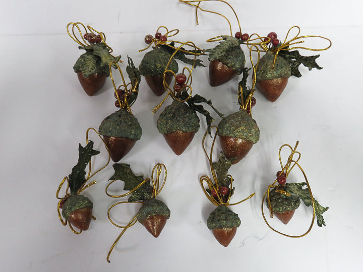 Acorn Ornament Set