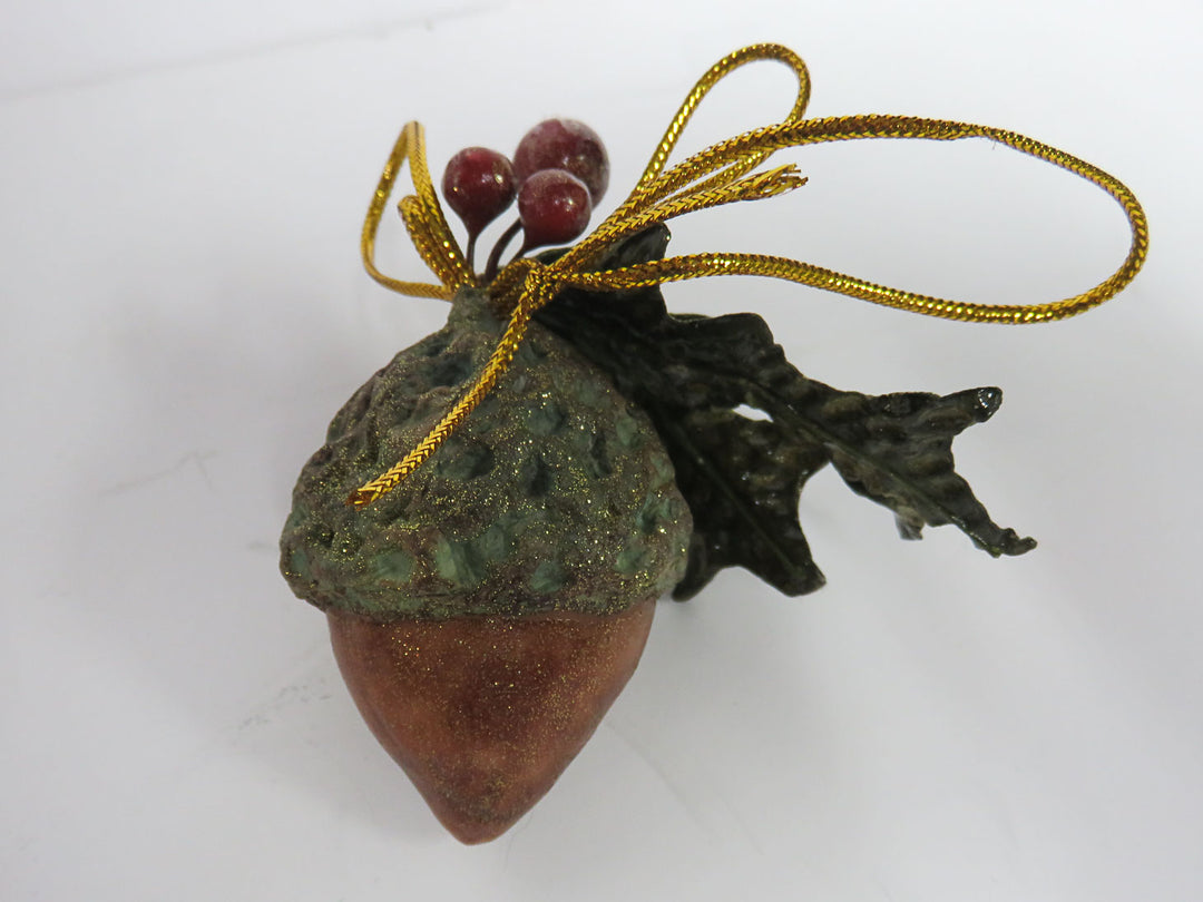 Acorn Ornament Set