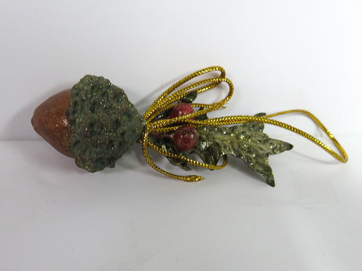 Acorn Ornament Set