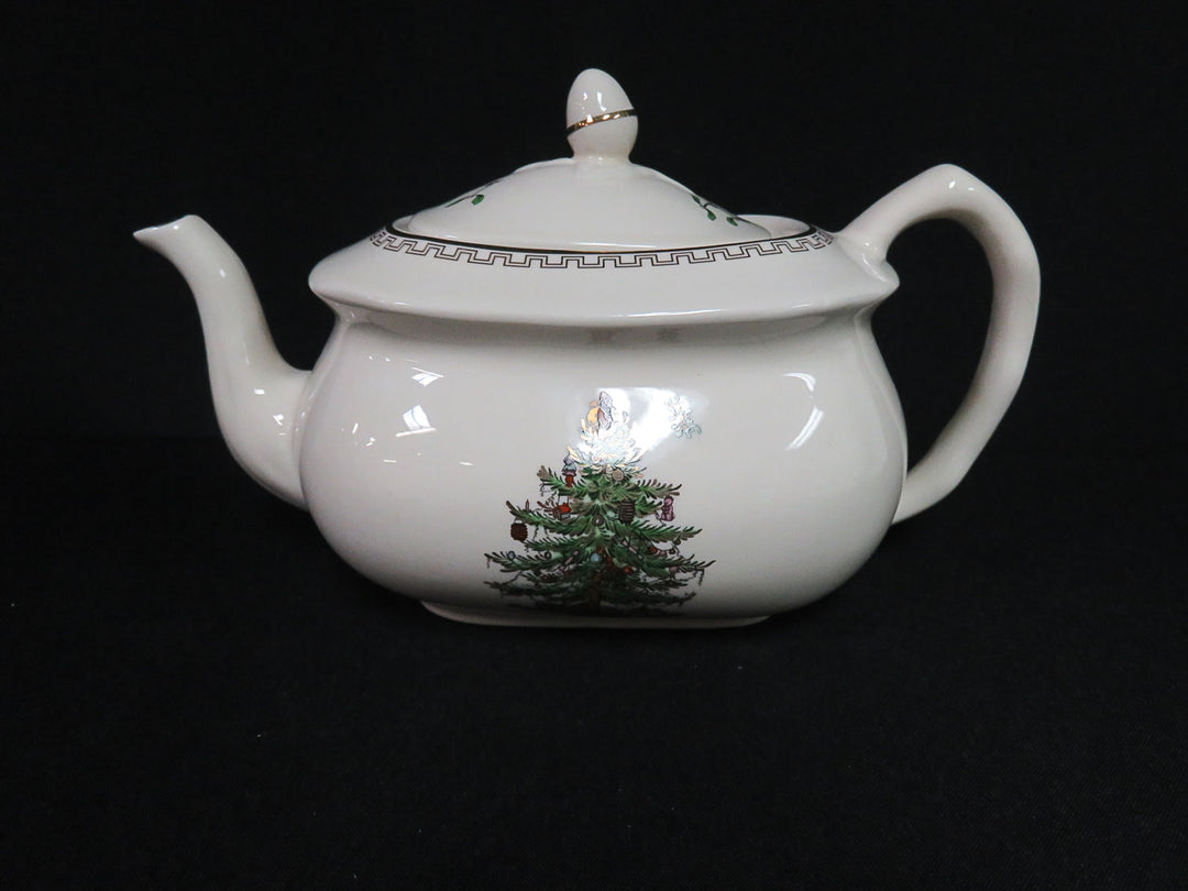 Spode "Christmas Tree Gold" Tea Set