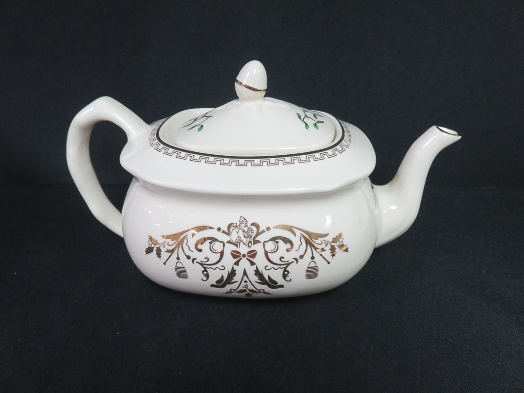 Spode "Christmas Tree Gold" Tea Set