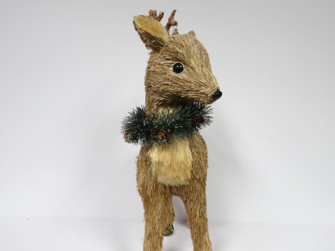 Straw Reindeer
