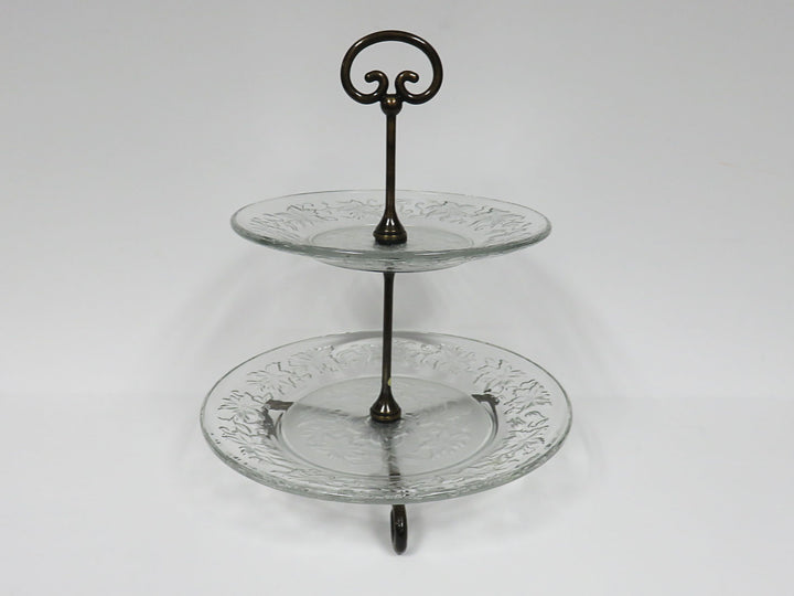 Clear and Frosted Tiered Server