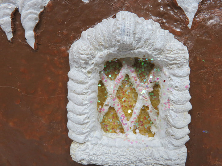 Byers Choice Gingerbread House