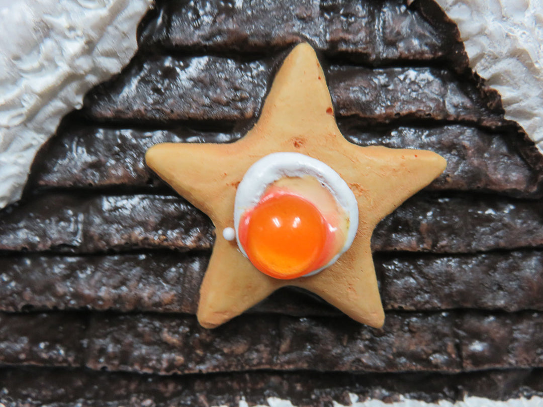 Byers Choice Gingerbread House