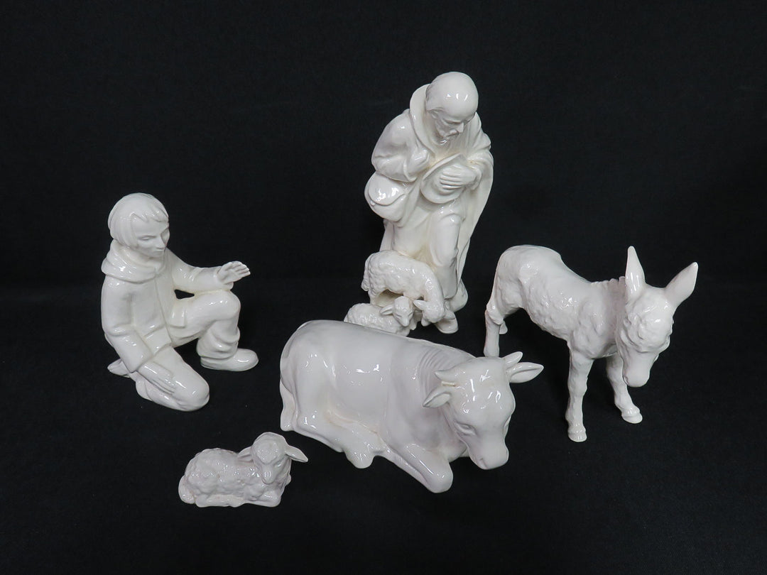 Goebel Nativity Figurines