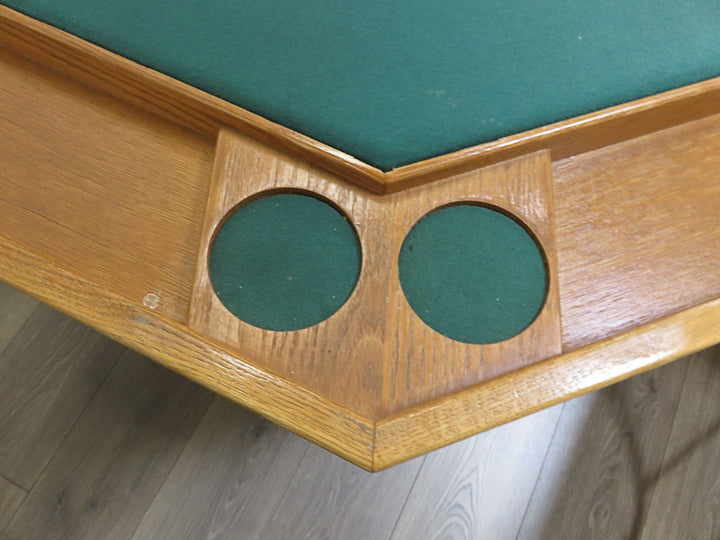 Kestell Octagonal Poker Table