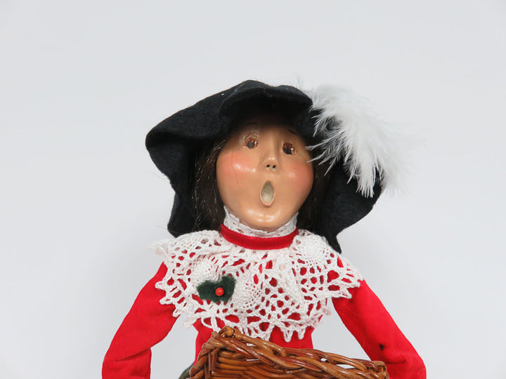 Byers Choice Gift Lady