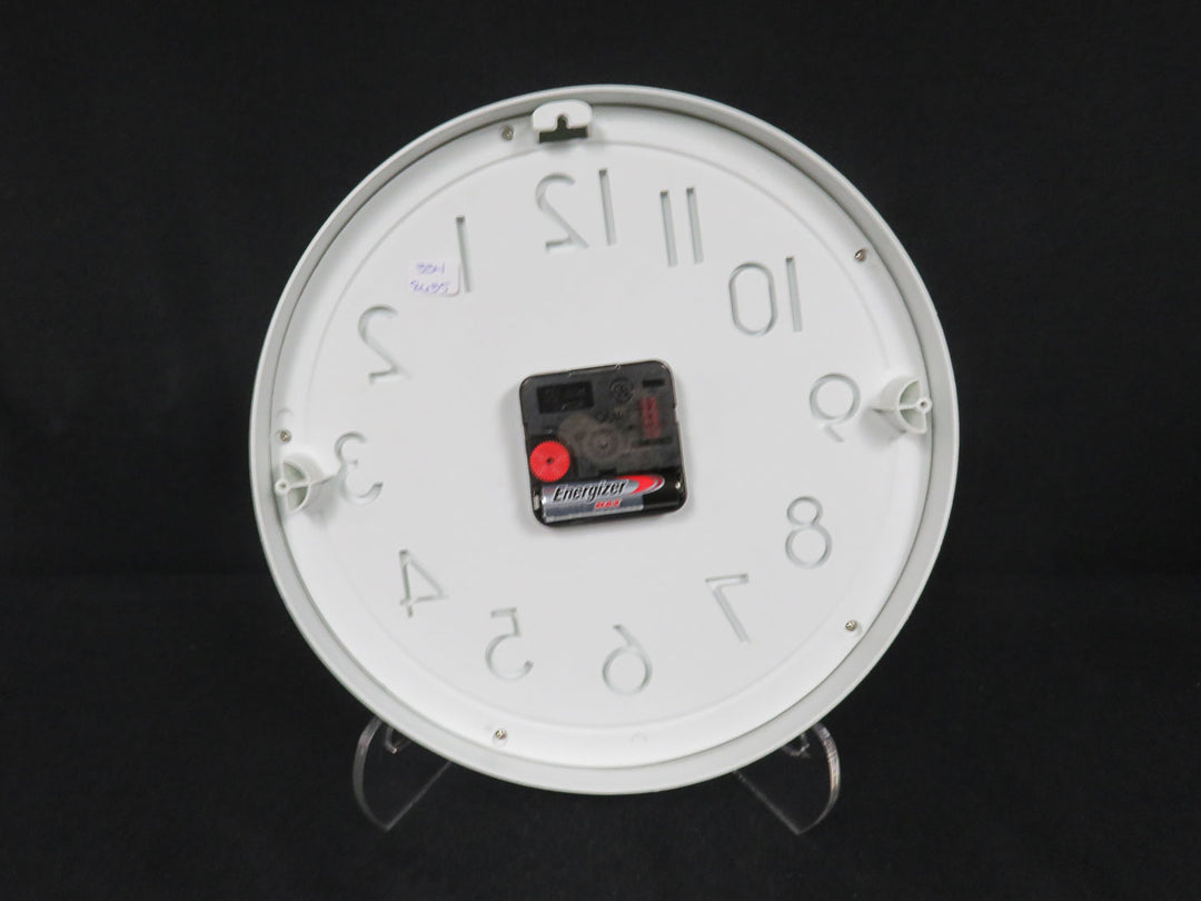 Contemporary Round Clock