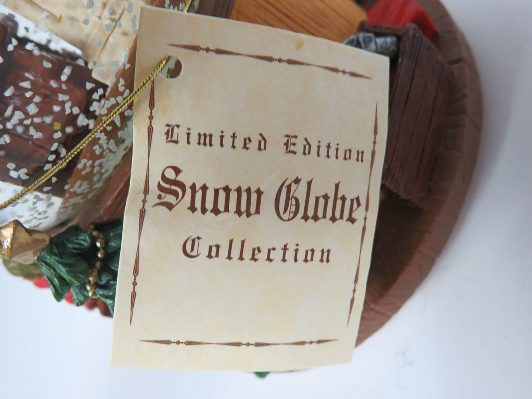 Christmas Snow Globe