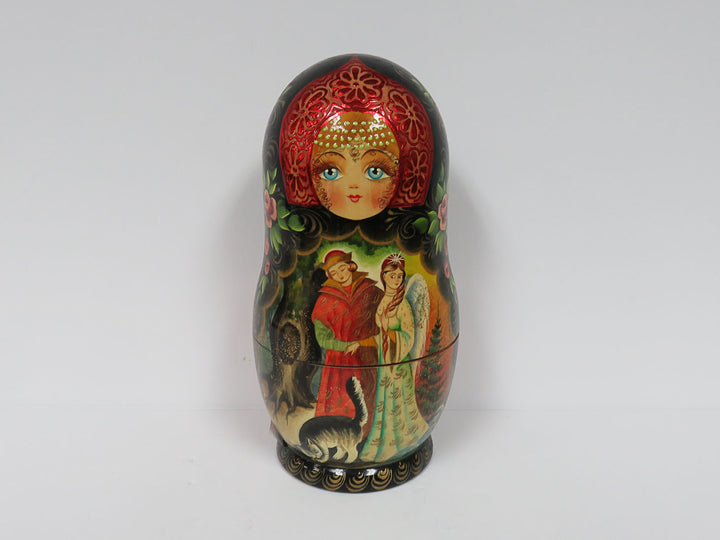 Matryoshka Holiday Nesting Doll