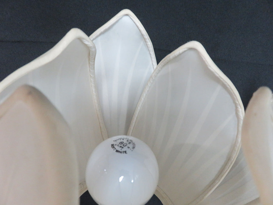 Blanc De Chine Kwan Yin Lamp