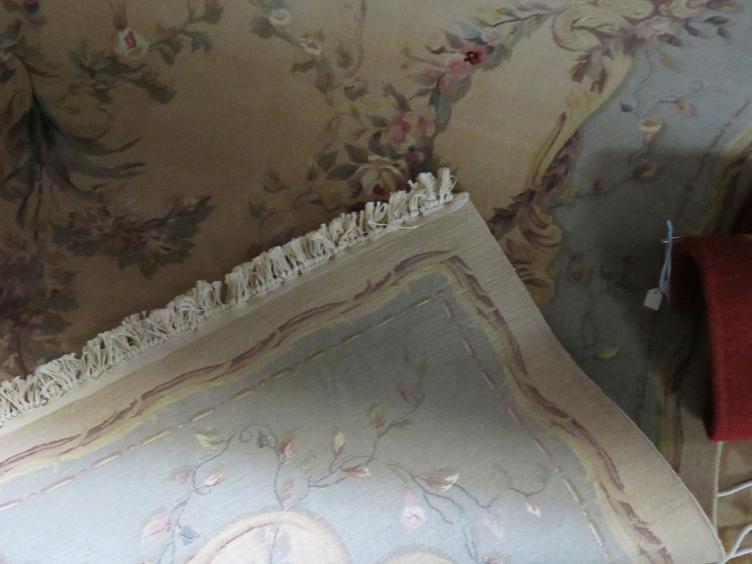 Hand Knotted Floral Area Rug