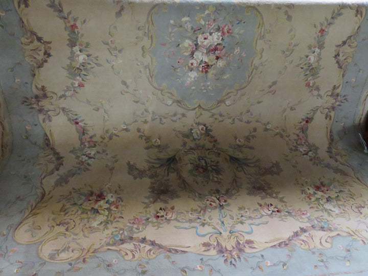 Hand Knotted Floral Area Rug