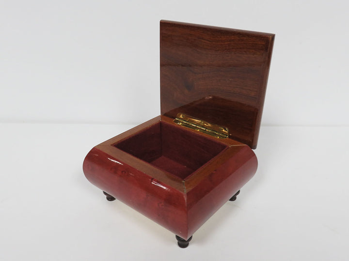 Lacquered Dark Pink Box