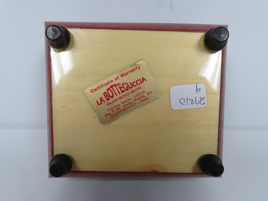 Lacquered Dark Pink Box