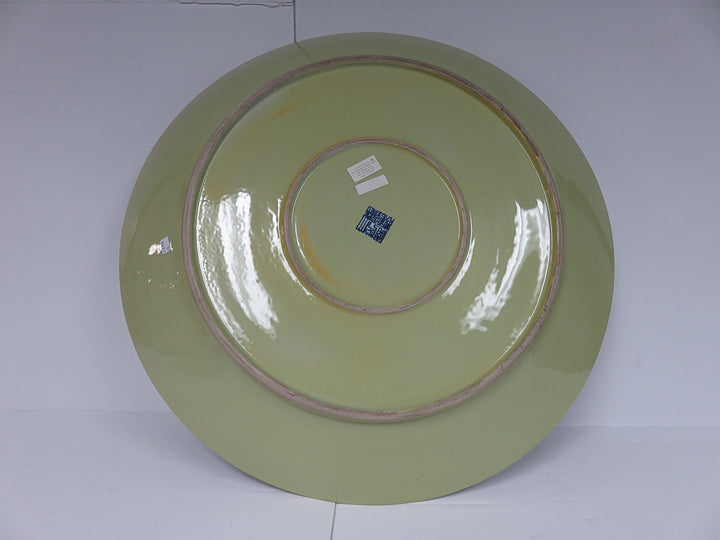 Ming Style Statement Centerpiece