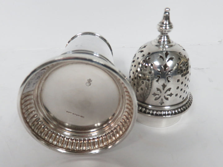 Baker Brothers Sugar Shaker