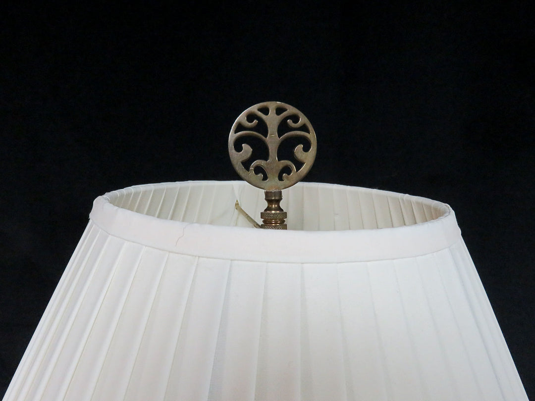 Vintage Temple Jar Table Lamp