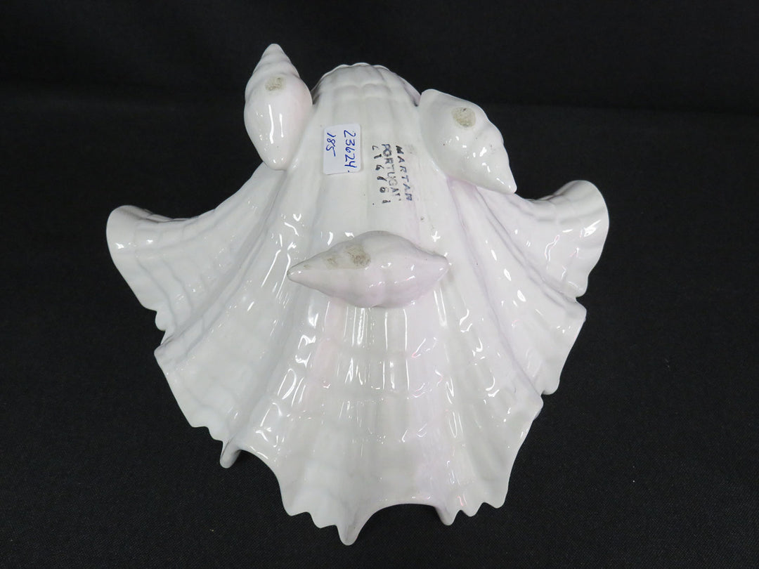 Clam Shell Shaped Bowl