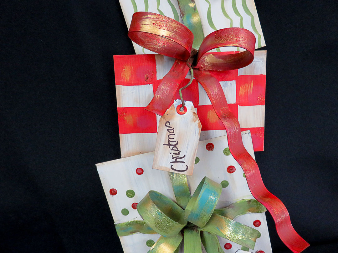 Metal Christmas Wall Hanging