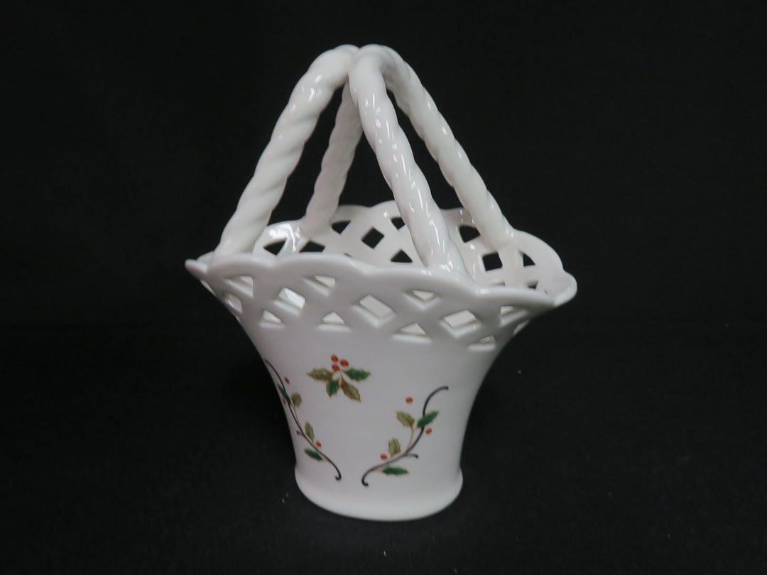 Mikasa "Holiday Lace" Basket