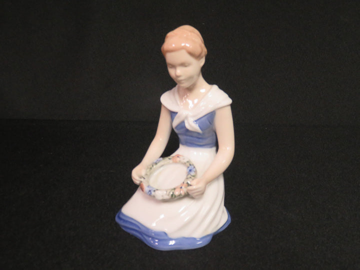 Bing & Grondahl Girl Figurine
