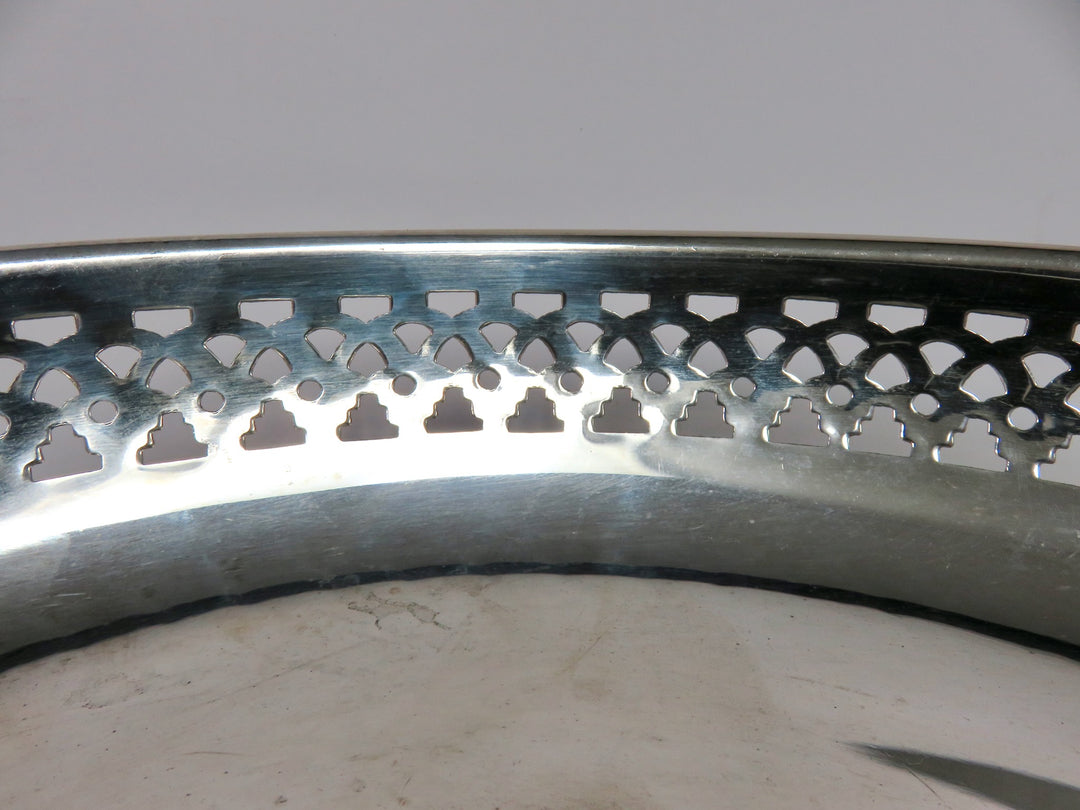 International Silver Centerpiece Stand